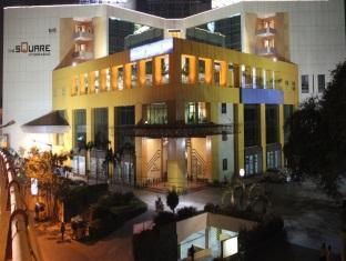 Square Hotel Hyderabad Ngoại thất bức ảnh